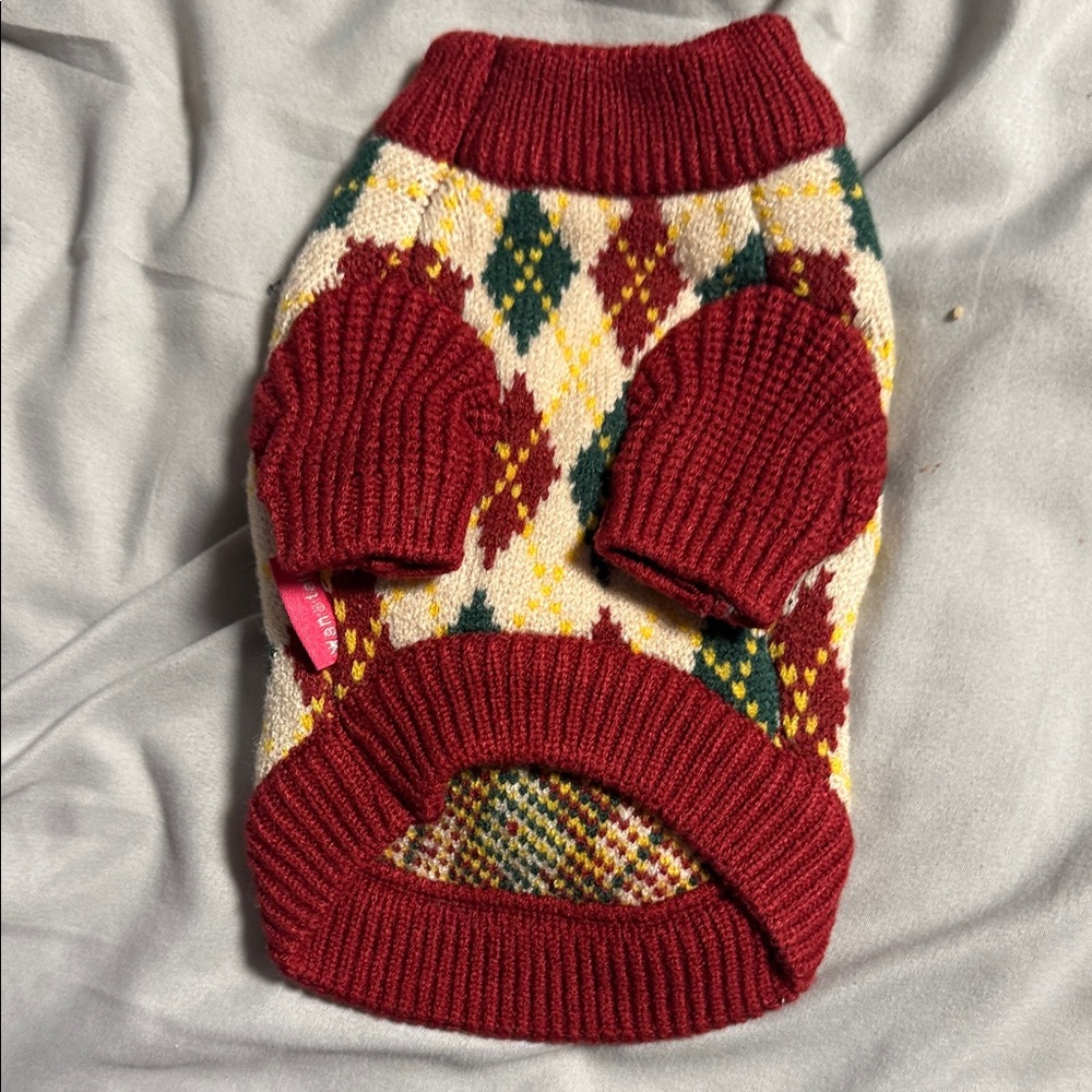 Cozy Argyle Dog Sweater - Red and Cream